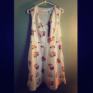 3/$20 🍀Nicole Miller Floral Cotton Dress